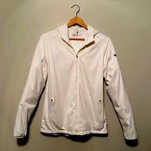Women's Nike Golf Jacket Size Medium